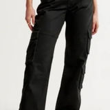 Abercrombie & Fitch Abercrombie Relaxed Cargo Pants Photo 0