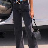 Princess Polly Black Jean Photo 0