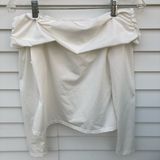 Cute, white off the shoulder top Size M Photo 0