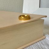 American Vintage Vintage “Gilda” Gold Glitter Ring Stacking 5.5 Classic Femme Glam Photo 0