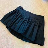Lululemon PLEATED SKIRT Photo 0