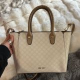 Nine West  Purse Photo 0