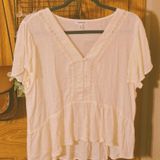 Eyeshadow Cream blouse Photo 0