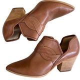 Anthropologie EUC Anthro Lien Do Leather Heeled Booties Photo 0