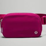 Lululemon Everywhere Belt Bag NWT Photo 0