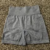 SheIn Seamless Shorts Photo 0