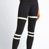 Alo Yoga High-Waist Legit Legging In Black Zize XS Photo 0