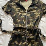 Guess  camo romper Photo 0