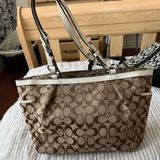 Coach Shoulder Bag Photo 0