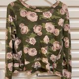 Stella & Dot Top Photo 0