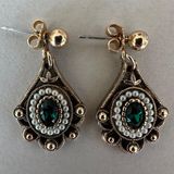 Anthropologie Vintage Avon Victorian Queensbury Post Dangle Earrings Gold, Faux Pearl, Emerald Photo 0