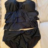 Catalina Black 2 Piece Bathing suit Photo 0