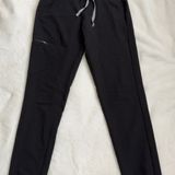 FIGS Jogger Scrub Pants Photo 0