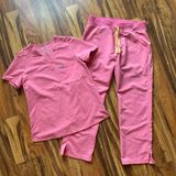 FIGS Womens Limited Edition Scrub Set in Neon Pink Photo 0