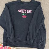 White Fox Boutique White Fox Sweatshirt Boutique Photo 0