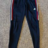 Adidas joggers Photo 0