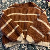 Miracle USA  Sweater Photo 0