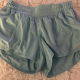 Lululemon  Hotty Hot Shorts 2.5" Photo 0