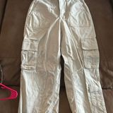 Hollister Cream Cargo Pants Photo 0