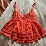 Altar'd State Altar’d State. Size S. Coral.. Soo cute. Photo 0