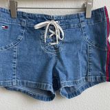 Tommy Hilfiger JEANS Vintage 90s Light Wash Denim Lace Up Fly Short Shorts Photo 0