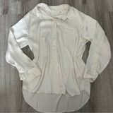 Wilfred  Aritzia Silky Pearl Color Button Up Blouse Business Casual Office XS Photo 0
