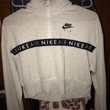 Nike Air Cropped Jacket Photo 0