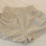 Mustard Seed linen shorts Photo 0