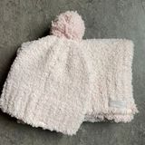 Barefoot Dreams Cozychic Beanie And Scarf Photo 0