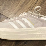 Adidas  Gazelle Shoes Photo 0