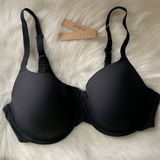 SKIMS  Underwire Tshirt Bra 34D BR-UWR-2294) NWT Photo 0