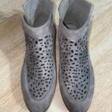 Journee Collection  Ankle Boots Photo 0