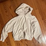 Uniqlo Hoodie Photo 0