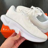 Nike New  Motiva 'White Pure Platinum' Photo 0