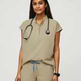 FIGS Scrub Top Photo 0