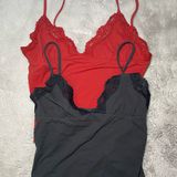 SKIMS Fits Everybody Lace Cami Bundle Photo 0