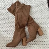 Oasis  SOCIETY Shiloh - Knee High Block Heel Boots Photo 0