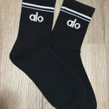 Alo Yoga  Half-Crew Throwback Socks Black M Photo 0