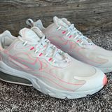 Nike Tennis Shoes Photo 0