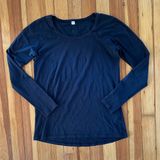 Lululemon  Emerald Long Sleeve in Black Size 6 Photo 0