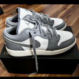 Nike Jordan Nike Air Jordan 1 Low GS ‘Vintage Grey’ Photo 0