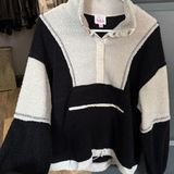 Boutique  Pullover Photo 0