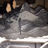 Nike Black Huarache Photo 0