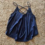 Vimmia 🌺  navy blue strappy athletic tank Photo 0