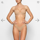 SKIMS  Bra Fits Everybody T-Shirt Bra Photo 0