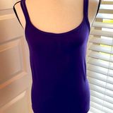 Gap Fit|| Purple tank with decorative side stitching and built in bra. Photo 0