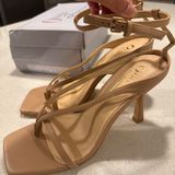 VICI Square Toe Camel Heels Photo 0