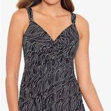 MiracleSuit Women's Black Plunge Bra-Size Underwire Tankini Top - 34DD - Black Photo 0