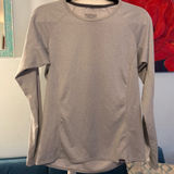 Patagonia  Shirt Womens M Gray Capilene Midweight Pullover Crew Neck Photo 0