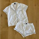 J.Crew - End On End Pajama Shorts Set in White & Black Photo 0